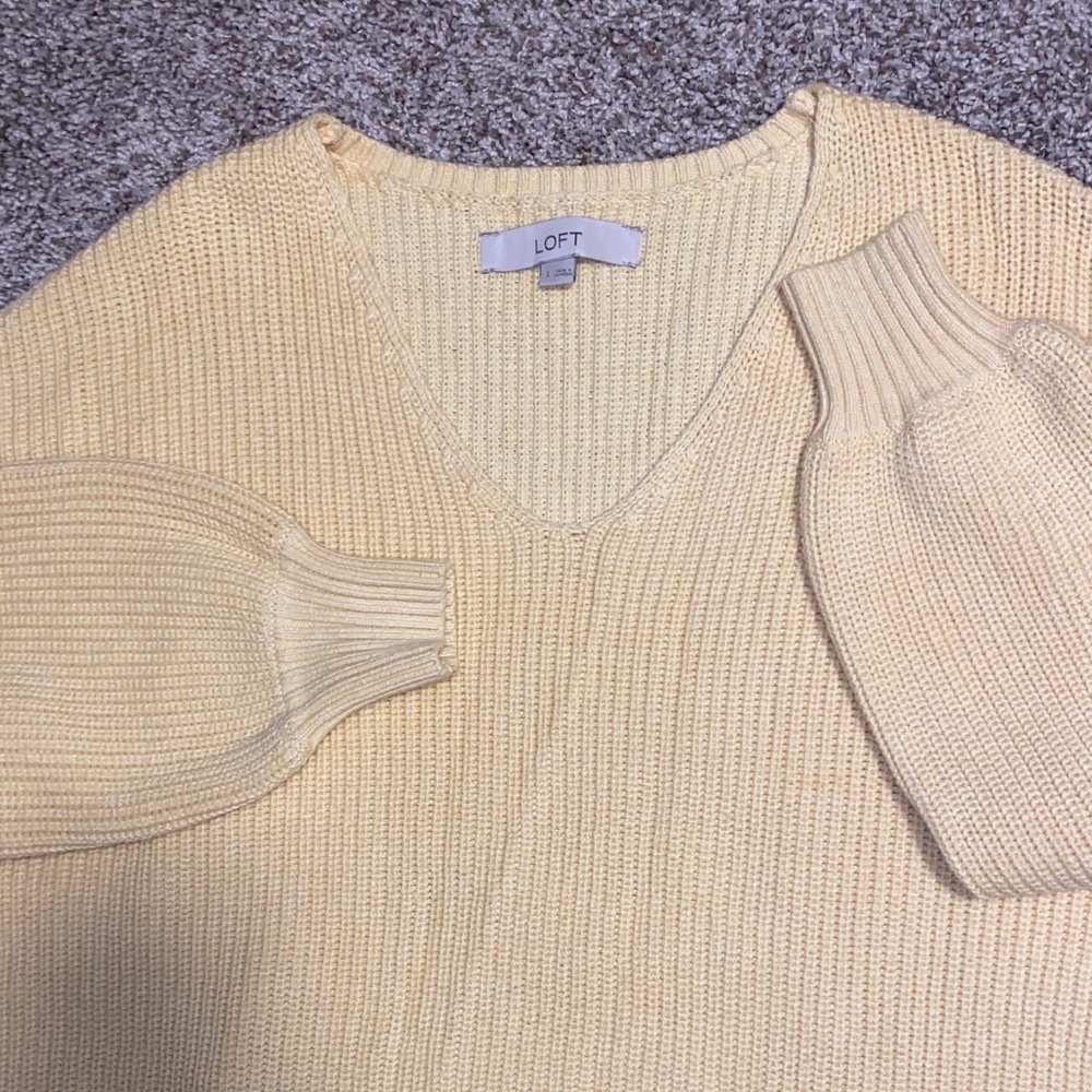 LOFT Women's Butter Yellow sweater